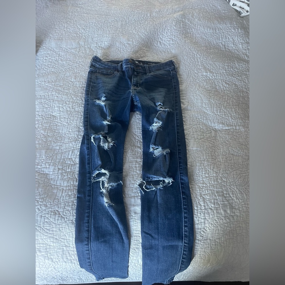Hollister mid rise super skinny women’s jeans size 0